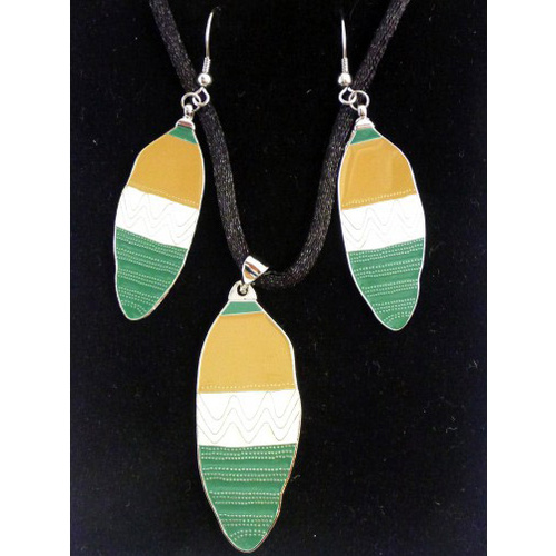 Jijaka Aboriginal Art Jewellery Set - Shield (Green)