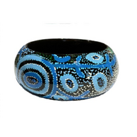 Aboriginal Art Lacquered Bangle (4cm) - Pikilyi Jukurrpa [size: 73mm]