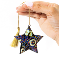 Pikilyi - Better World Aboriginal Art 3D Lacquered Star