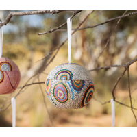 Warlukurlangu Aboriginal Art Xmas Bauble Tin - Watiya-warnu Jukurrpa