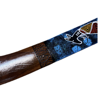 Skeenarang Booma - Black Wattle Root Hook Hunting Boomerang (68cmx23cms) Kangaroo Story