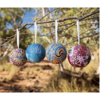 Warlukurlangu Aboriginal Art 4 Pack Bauble Tin Giftset