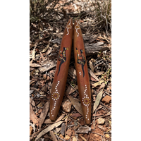 Skeenarang Booma - Bloodwood handpainted Music Sticks [30cm] - Red Kangaroo