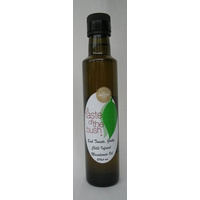 A Taste of the Bush Bush Tomato Garlic Chilli Macadamia Oil 250mls