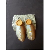 Aboriginal Art Handpainted Feather Earring - Browny/White Feather Timber Disc (4)