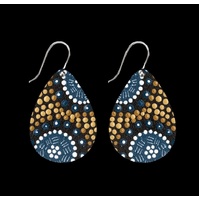 Moe Moe Design Silver Alloy Layered Outline Teardrop Earrings - Jellurgal Paroo
