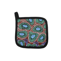 Nikki Dee Designs Aboriginal Art Pot Holder - Looking for Periwinkles