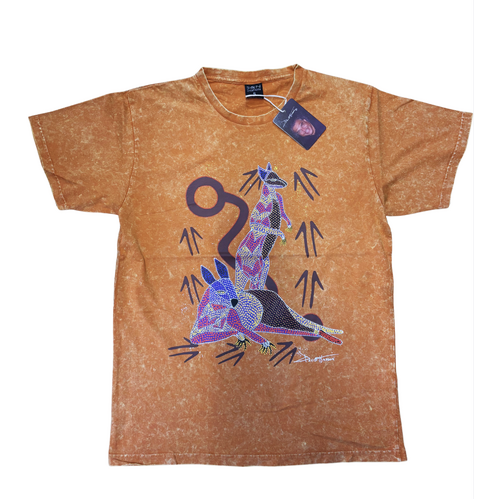 Kangaroo V2 (Acid Washed Ochre) - Aboriginal design T-Shirt