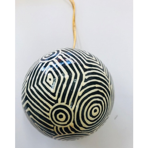 Warlukurlangu Aboriginal Art design Lacquered Xmas Ball - Mina Mina Dreaming
