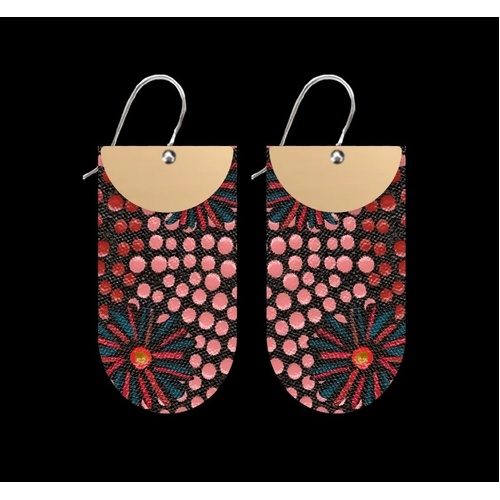 Moe Moe Design Silver Alloy Layered Tab Earrings - Generations (Jellurgal)