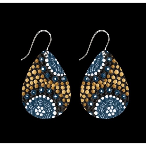 Moe Moe Design Silver Alloy Layered Outline Teardrop Earrings - Jellurgal Paroo